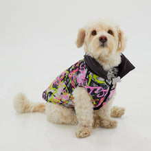 Görseli Galeri görüntüleyiciye yükleyin, Köpek Montu - Puffer Series - Graffiti