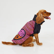 Görseli Galeri görüntüleyiciye yükleyin, Köpek Yağmurluk - Raincoat Series - Love
