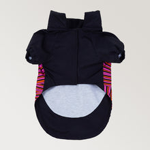 Görseli Galeri görüntüleyiciye yükleyin, Köpek Yağmurluk - Raincoat Series - Love
